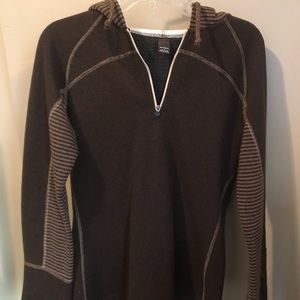 Prana pullover sweater with hood.size Medium